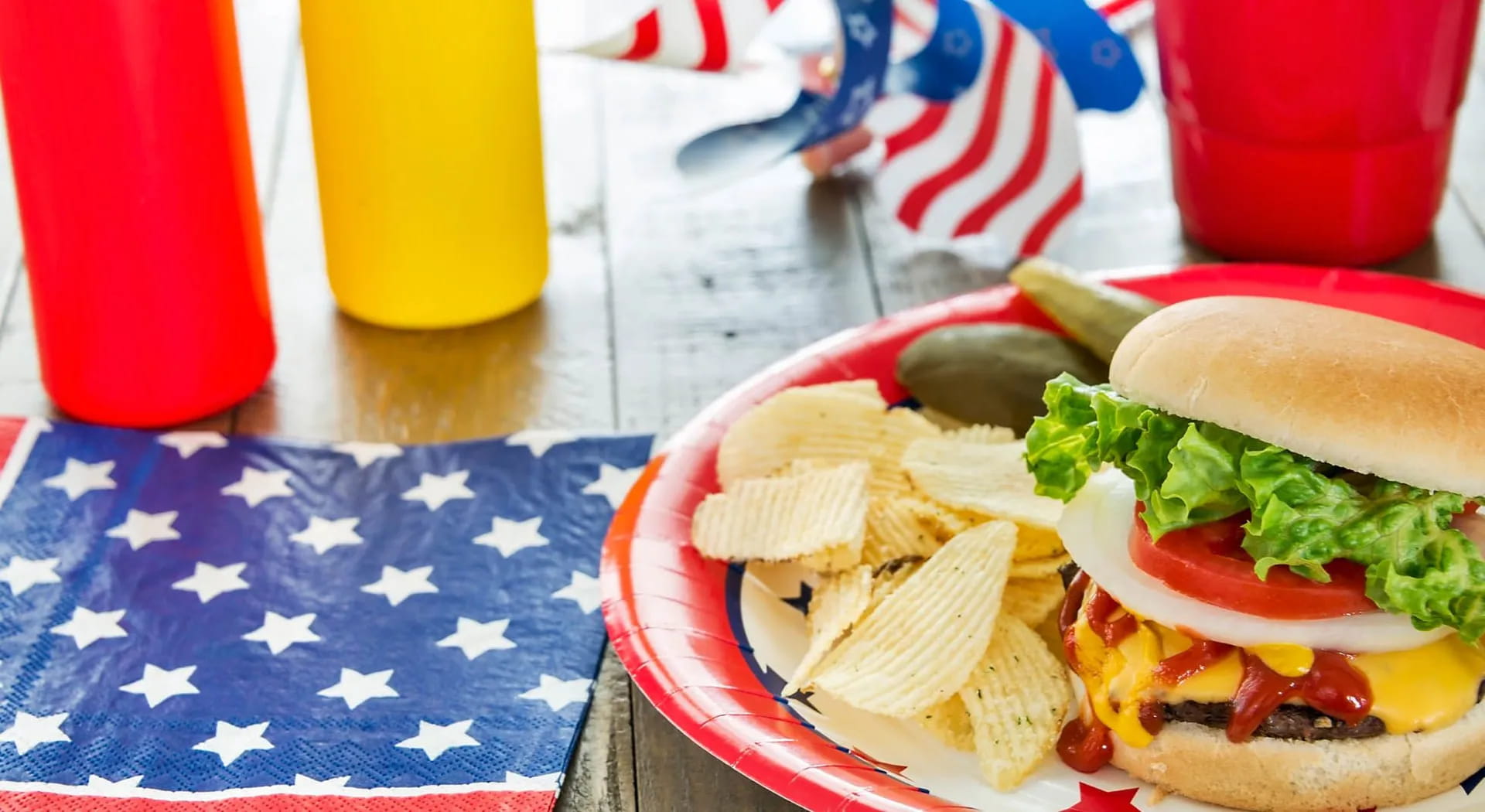 Cena a tema: 3 idee per organizzare una festa