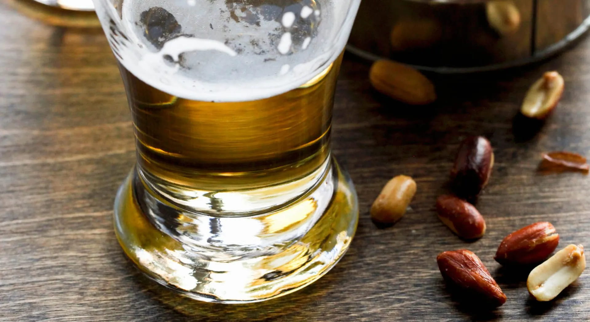 Wie man übrig gebliebenes Bier verwendet